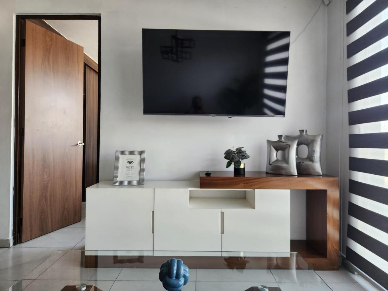 Departamento Nuevo Y Centrico Con Ambiente Familiar En Guadalajara Apartman Kültér fotó