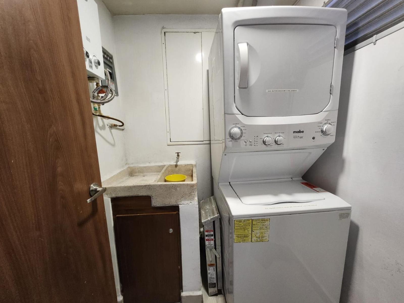 Departamento Nuevo Y Centrico Con Ambiente Familiar En Guadalajara Apartman Kültér fotó